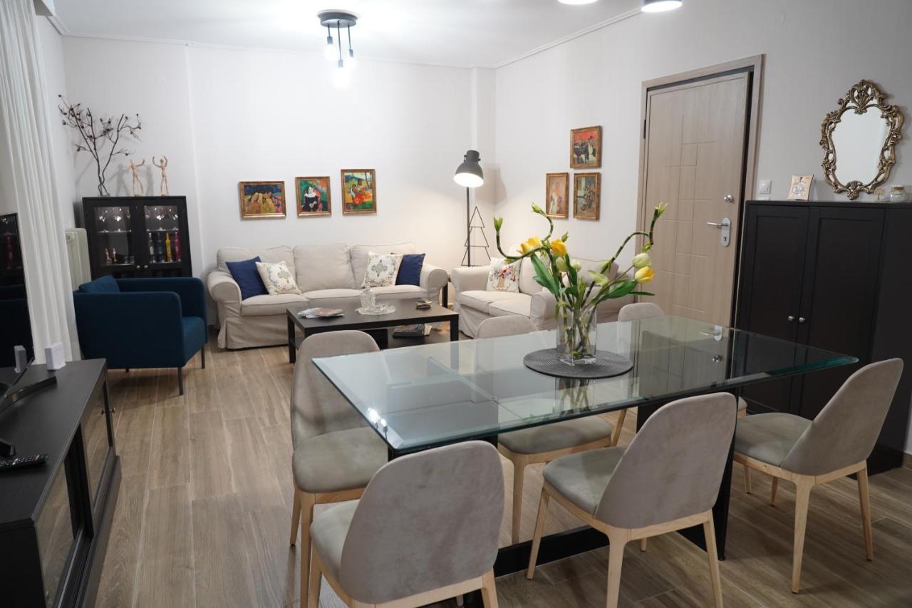 Larissa Downtown Apartment With Parking Экстерьер фото